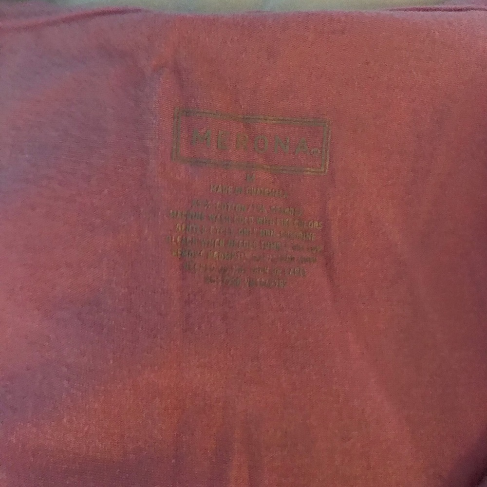 Pink top - Picture 3 of 3